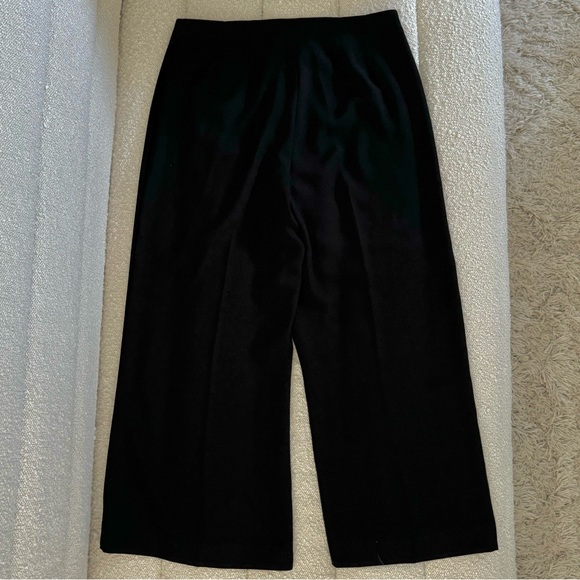 Express Wide Leg Crop Pant - Picture 3 of 6